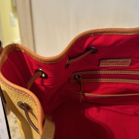 Handbag - Picture 7 of 10